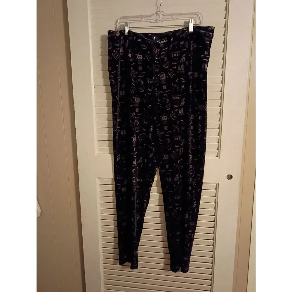 Collectif Black & Lilac Novelty Print Straight Leg Trousers - Picture 2 of 4